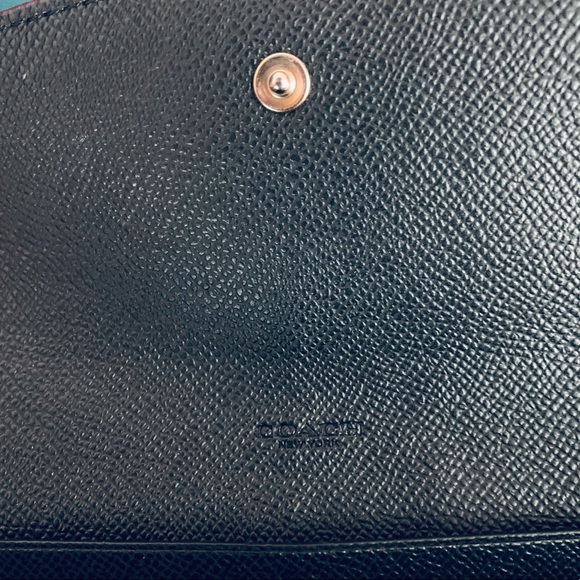 Coach Wallet - Picture 6 of 8
